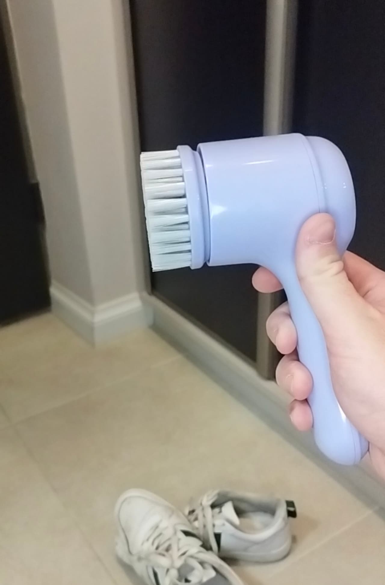 Elektryczna szczotka obrotowa USB 5 głowic uniwersalna 🧽