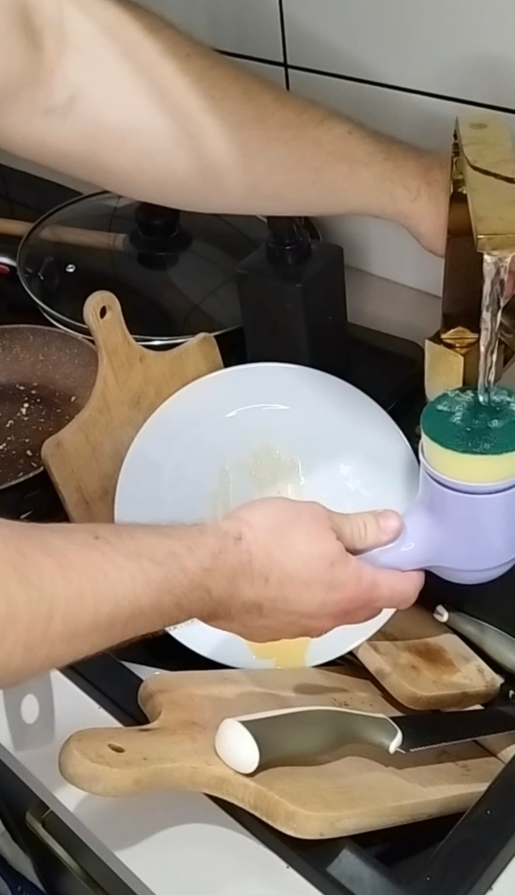 Elektryczna szczotka obrotowa USB 5 głowic uniwersalna 🧽